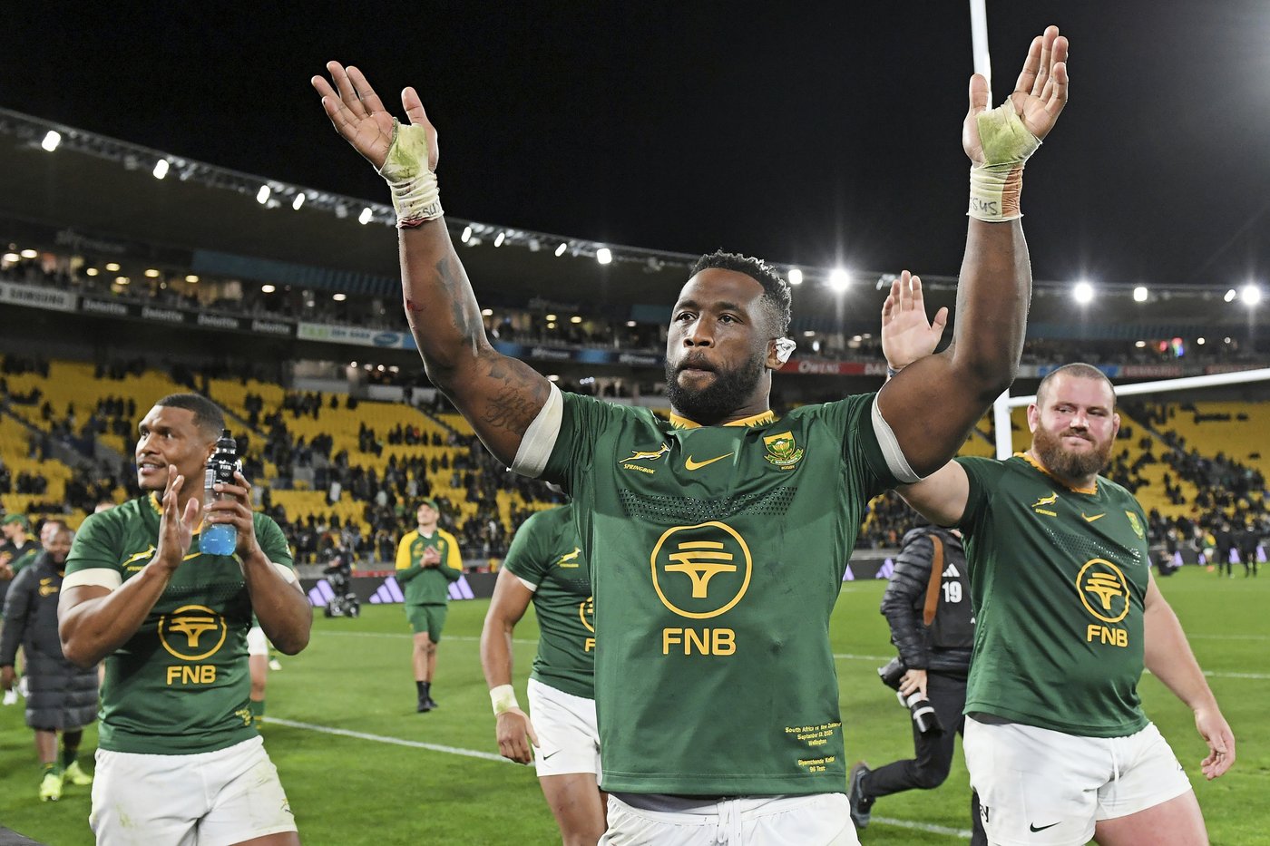 South Africa beats New Zealand 43-10, inflicting the All Blacks' heaviest test loss | iNFOnews.ca
