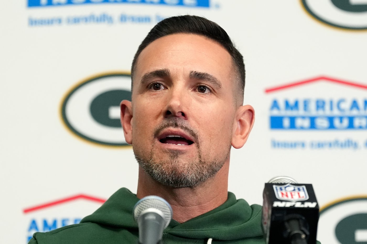 Packers and coach Matt LaFleur agree to contract extension, AP source says | iNFOnews.ca