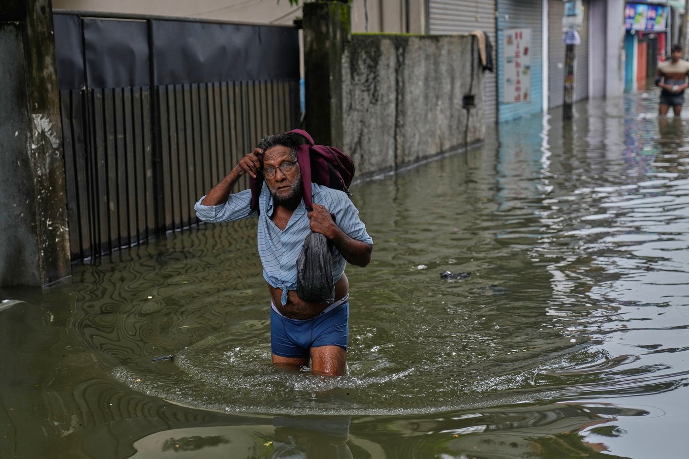 Death toll from floods and mudslides in Sri Lanka rises to 132, with 176 people still missing | iNFOnews.ca
