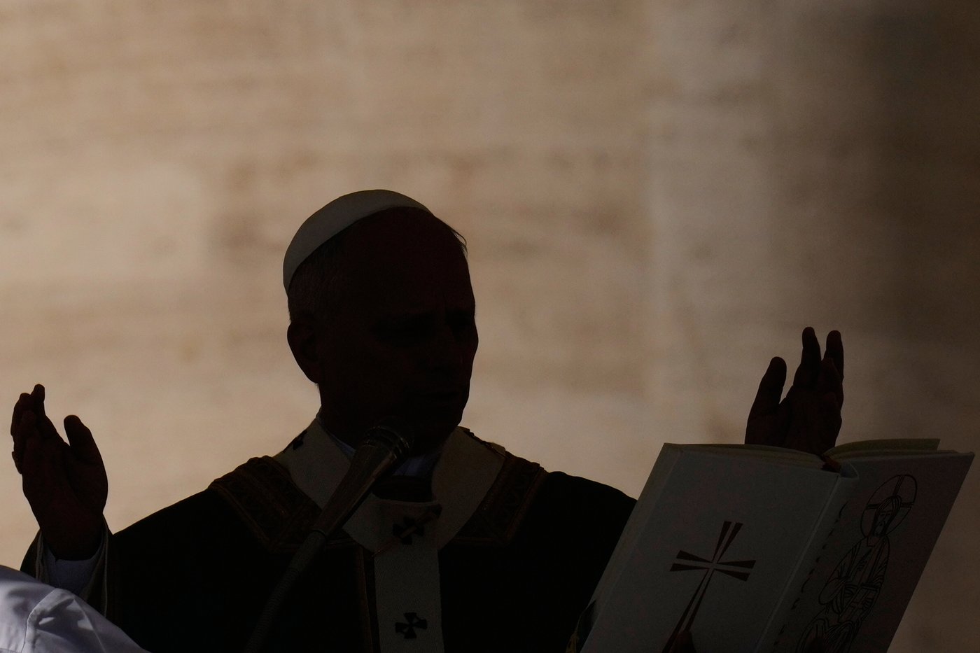 Pope Leo condemns economies that marginalize the poor while the wealthy live in a bubble of luxury | iNFOnews.ca Pope Leo condemns economies that marginalize the poor while the wealthy live in a bubble of luxury | iNFOnews.ca