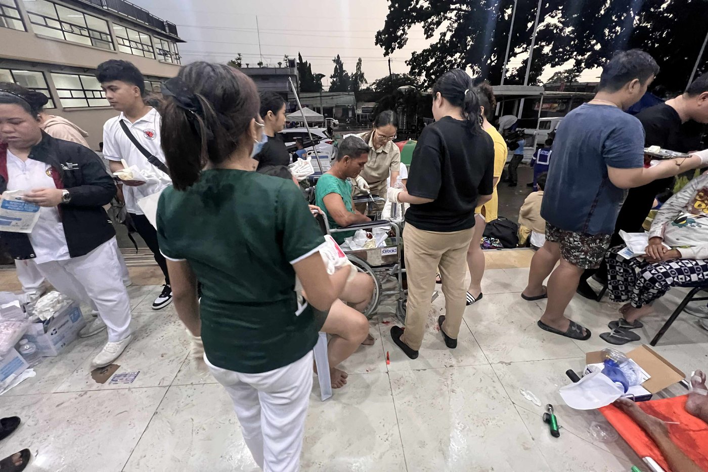 Strong earthquake kills 31 people in a central Philippine region hit by deadly storm just days ago | iNFOnews.ca