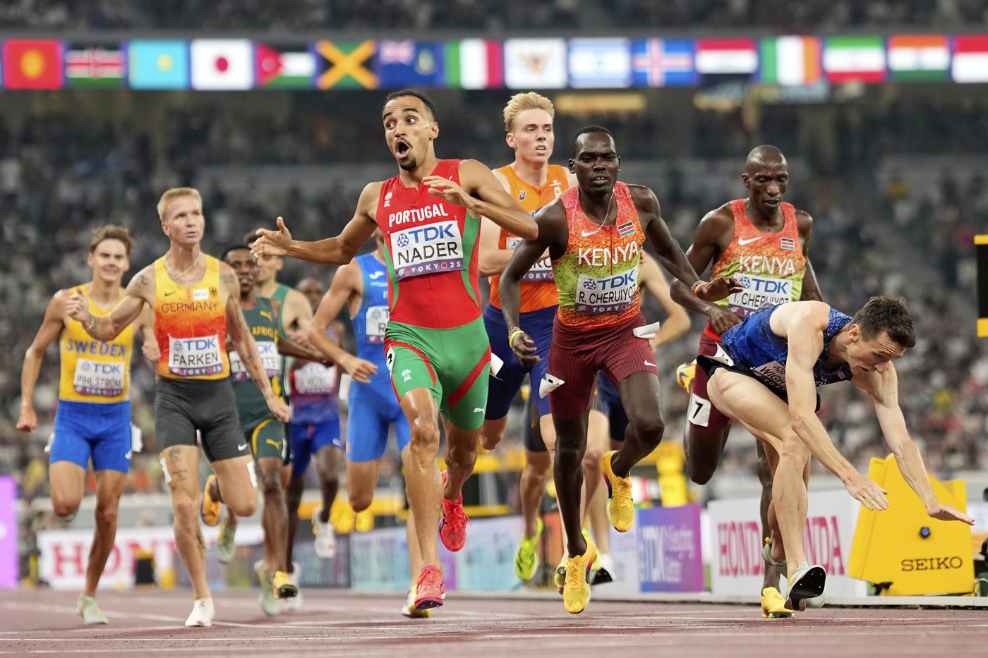 Photo highlights from Day 5 of the world athletics championships in Tokyo | iNFOnews.ca
