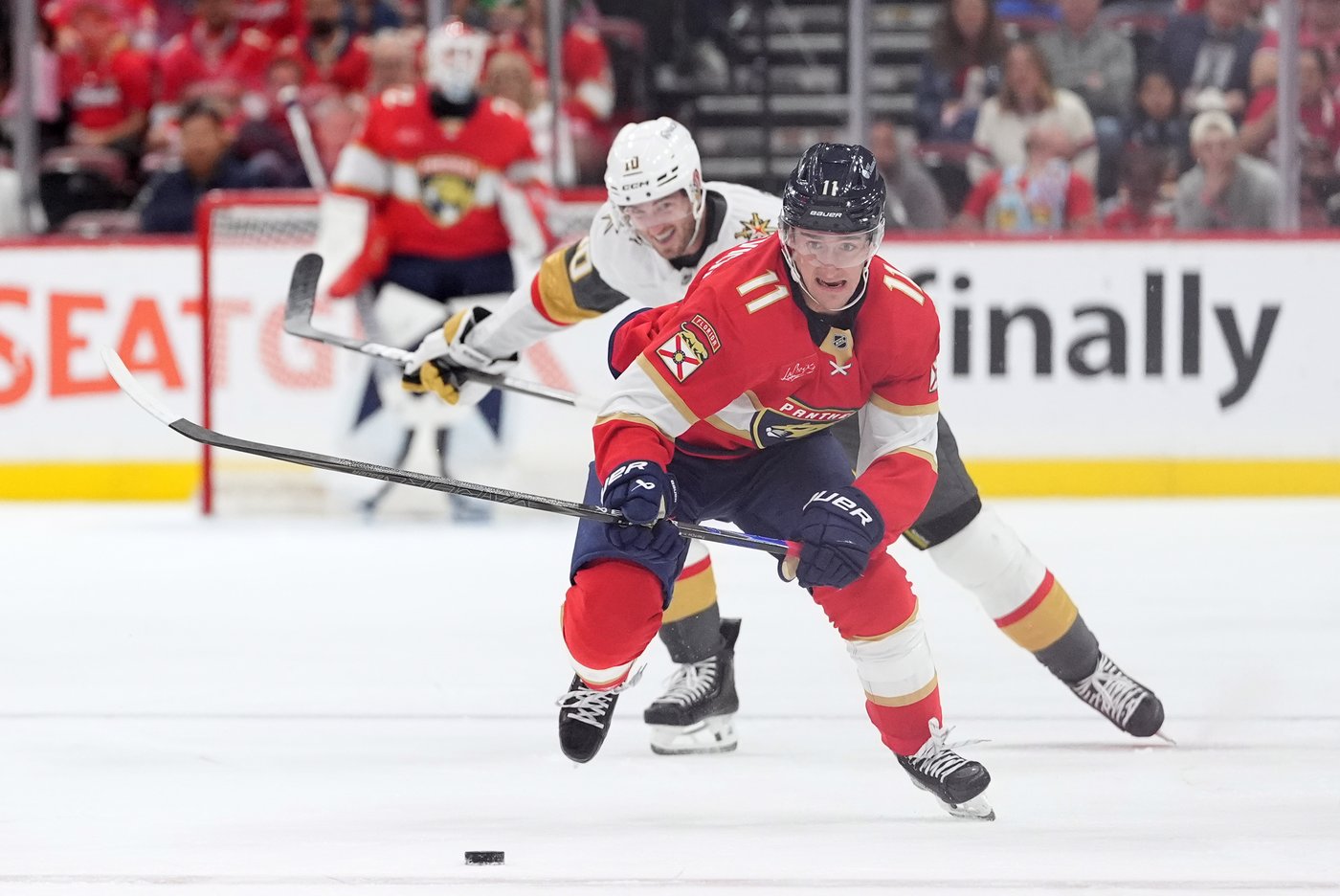 Bobrovsky's 50th career shutout leads Panthers to 3-0 win over Golden Knights | iNFOnews.ca Bobrovsky's 50th career shutout leads Panthers to 3-0 win over Golden Knights | iNFOnews.ca