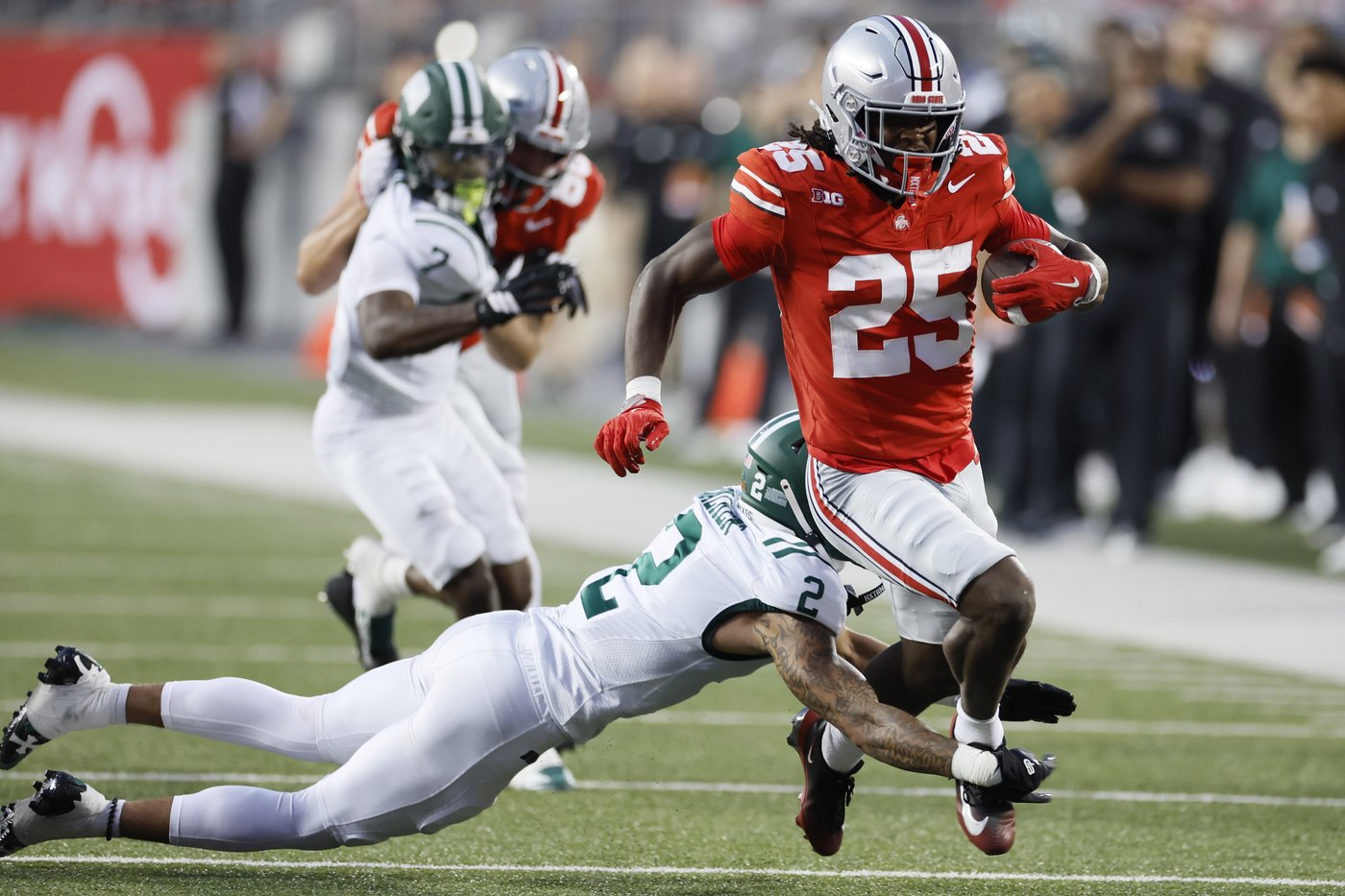 Sayin passes for 3 touchdowns, top-ranked Ohio State pulls away in second half to defeat Ohio 37-9 | iNFOnews.ca Sayin passes for 3 touchdowns, top-ranked Ohio State pulls away in second half to defeat Ohio 37-9 | iNFOnews.ca