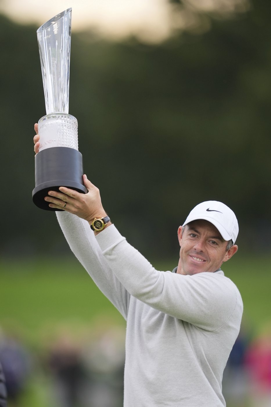 McIlroy makes eagle putt on 72nd hole to force playoff and goes on to win Irish Open | iNFOnews.ca