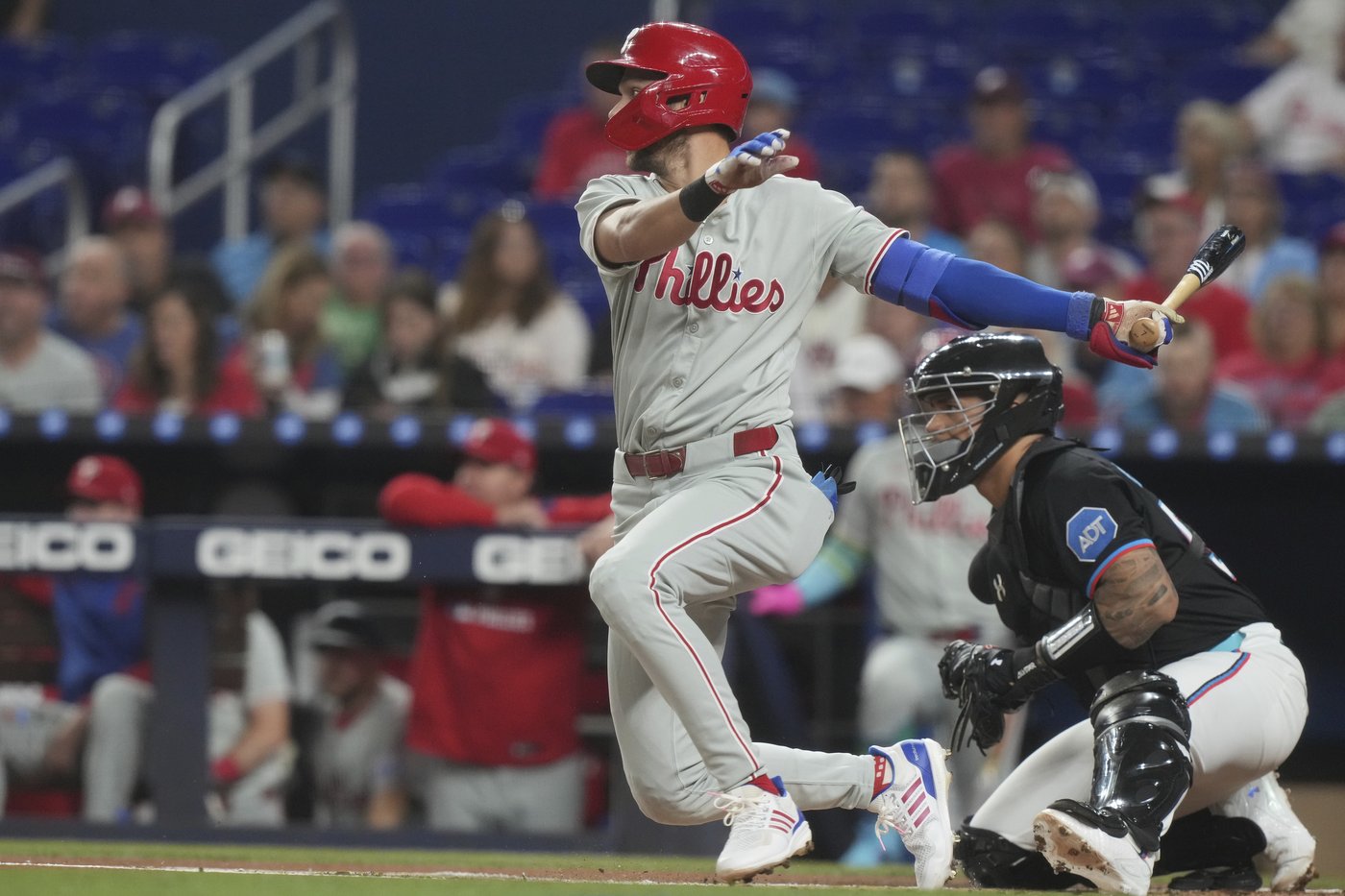Bryson Stott hits 3-run homer and Phillies go deep 4 times in 9-3 win over the Marlins | iNFOnews.ca