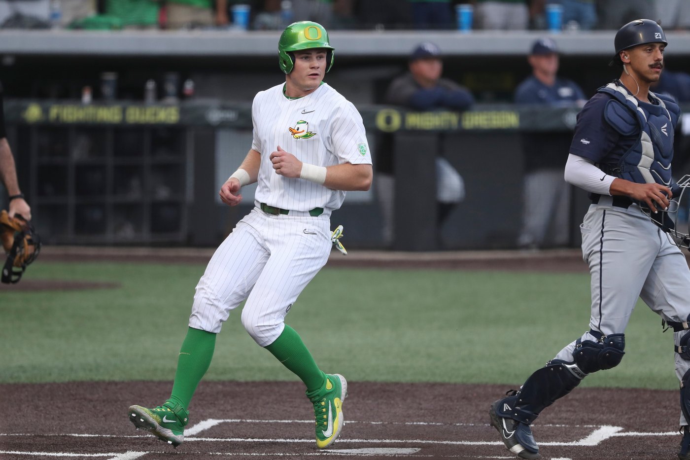Already drafted by the Astros, Oregon's Bryce Boettcher is now playing for a CFP title | iNFOnews.ca
