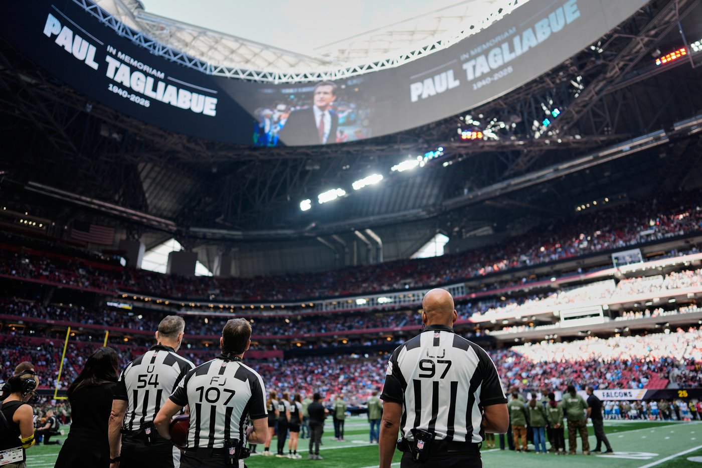 Top photos from Week 11 of the NFL season | iNFOnews.ca