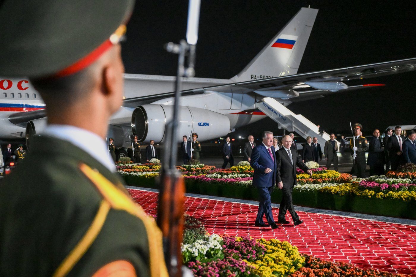 Putin is in Tajikistan for meetings with leaders of ex-Soviet leaders | iNFOnews.ca