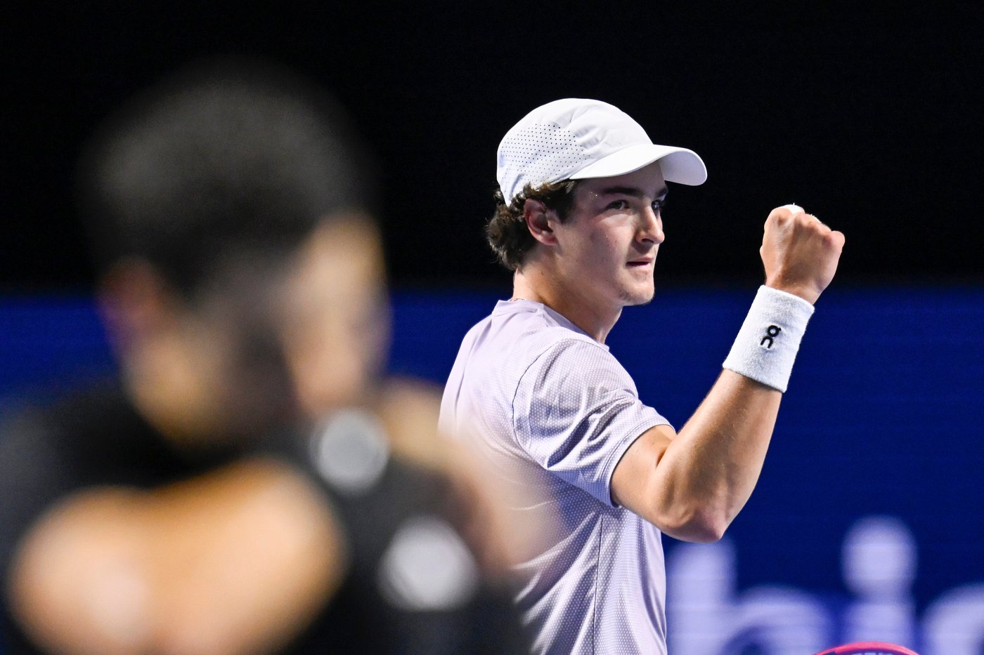 Proud parents change flight plans to watch Brazilian teenager Fonseca win Swiss final | iNFOnews.ca Proud parents change flight plans to watch Brazilian teenager Fonseca win Swiss final | iNFOnews.ca