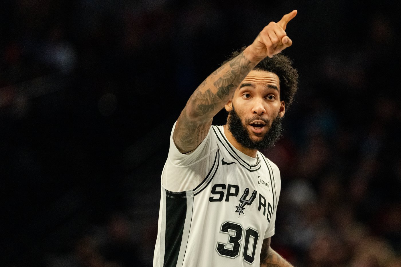 Fox scores 37 points to lead Spurs past Trail Blazers 115-102 in NBA Cup game | iNFOnews.ca