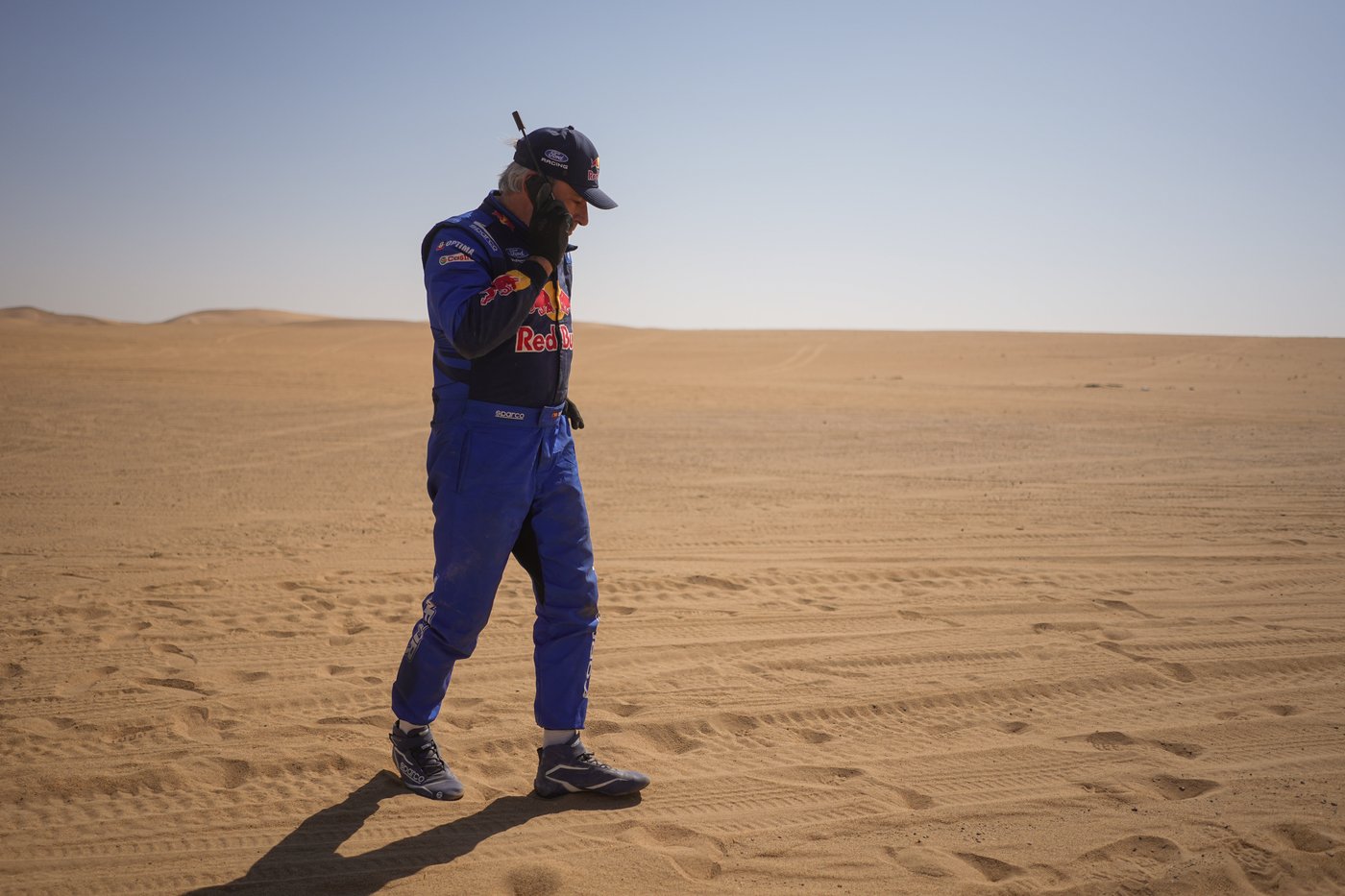 Roma leads Dakar Rally for first time since 2014 after navigation errors shake up race | iNFOnews.ca