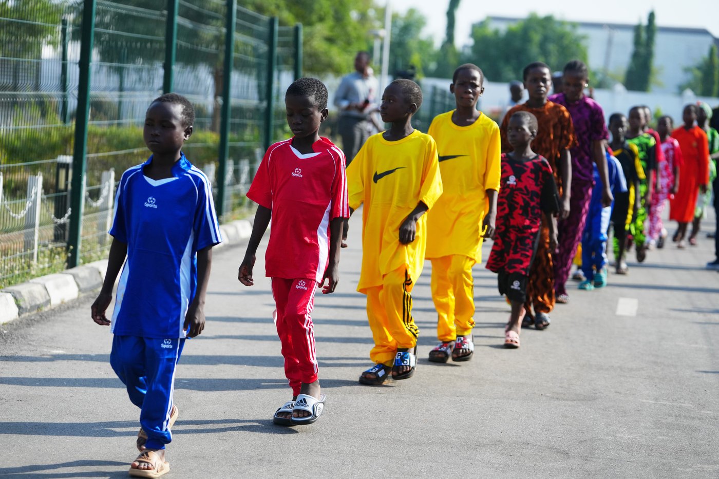 Nigerians welcome 130 schoolchildren and teachers released after mass abduction | iNFOnews.ca