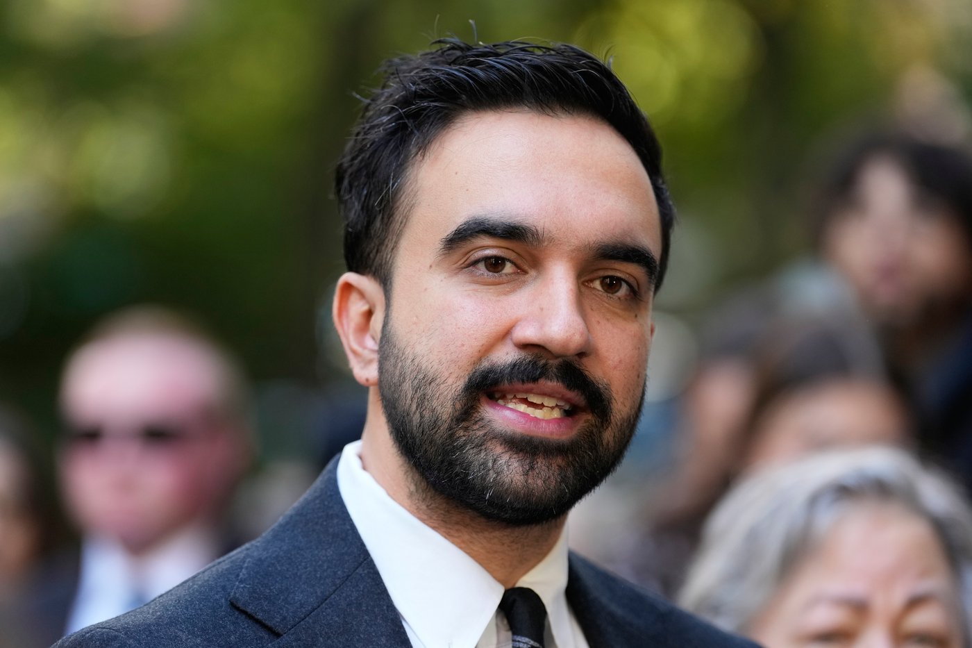 Cuomo hasn't condemned bigoted attacks on Mamdani. In 1977 race, his father took another approach | iNFOnews.ca Cuomo hasn't condemned bigoted attacks on Mamdani. In 1977 race, his father took another approach | iNFOnews.ca