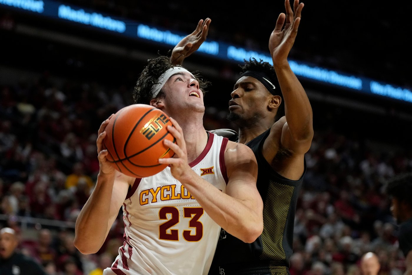 Momcilovic hits 7 3s, scores 27 points in No. 4 Iowa State's 91-60 win over Long Beach State | iNFOnews.ca