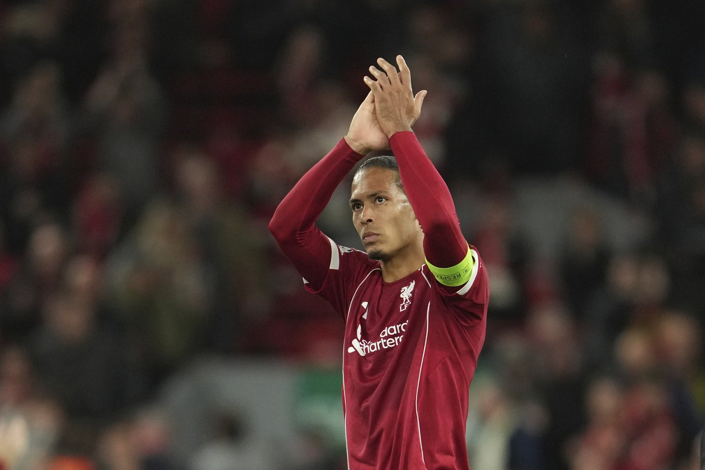 Alexander Isak upstaged as he makes his Liverpool debut in the Champions League | iNFOnews.ca