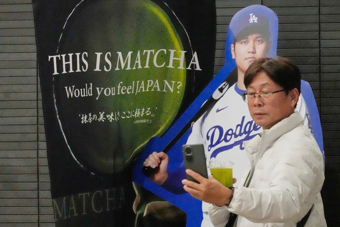 Photos show Japan’s fascination with baseball superstar Shohei Ohtani | iNFOnews.ca