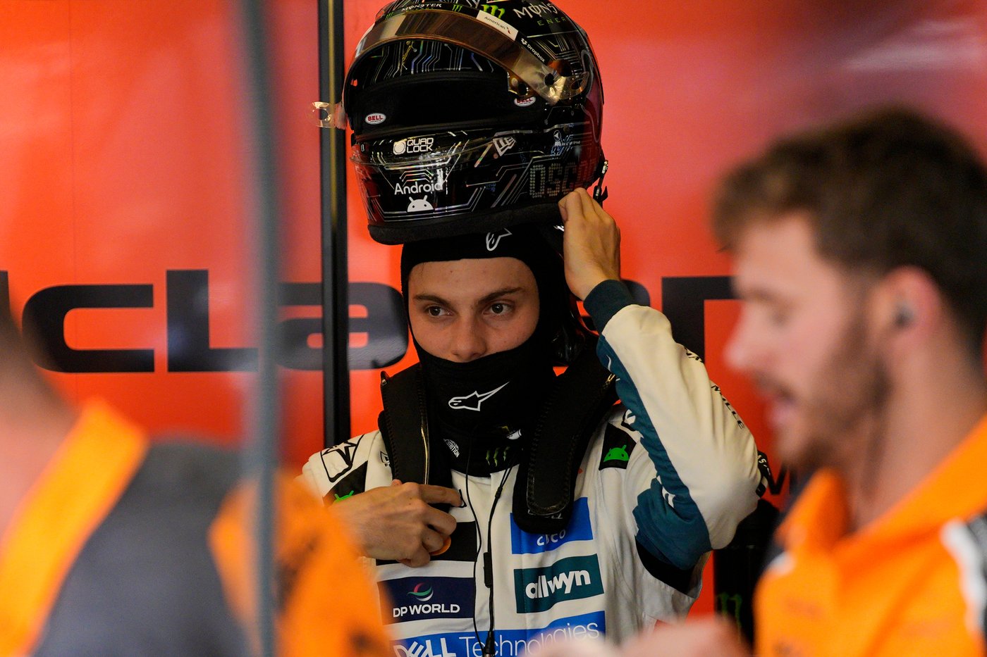 F1 leader Piastri in poor form and fighting to hold off Norris and Verstappen in title chase | iNFOnews.ca F1 leader Piastri in poor form and fighting to hold off Norris and Verstappen in title chase | iNFOnews.ca