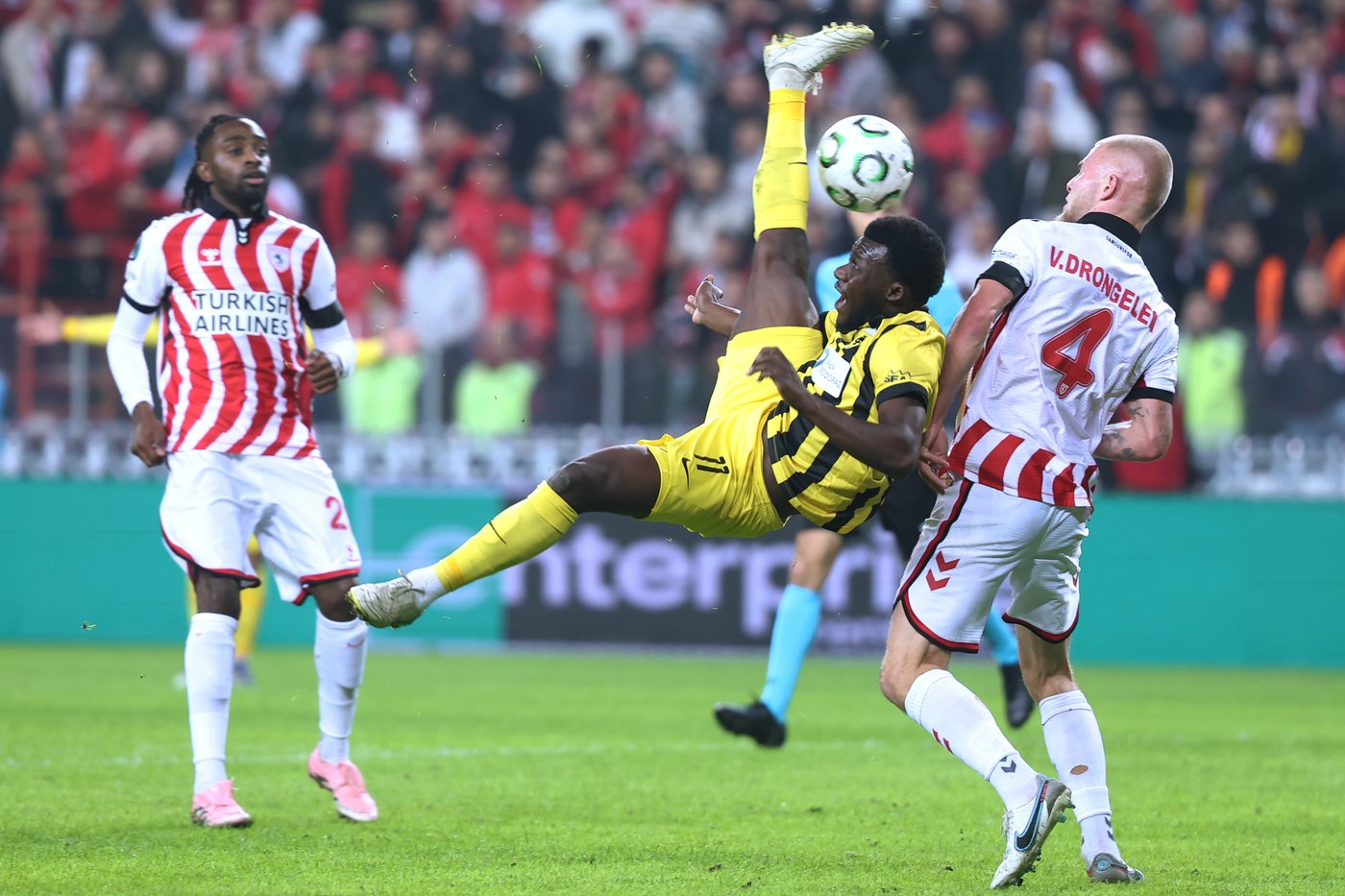 The top photos of the day by AP's photojournalists | iNFOnews.ca