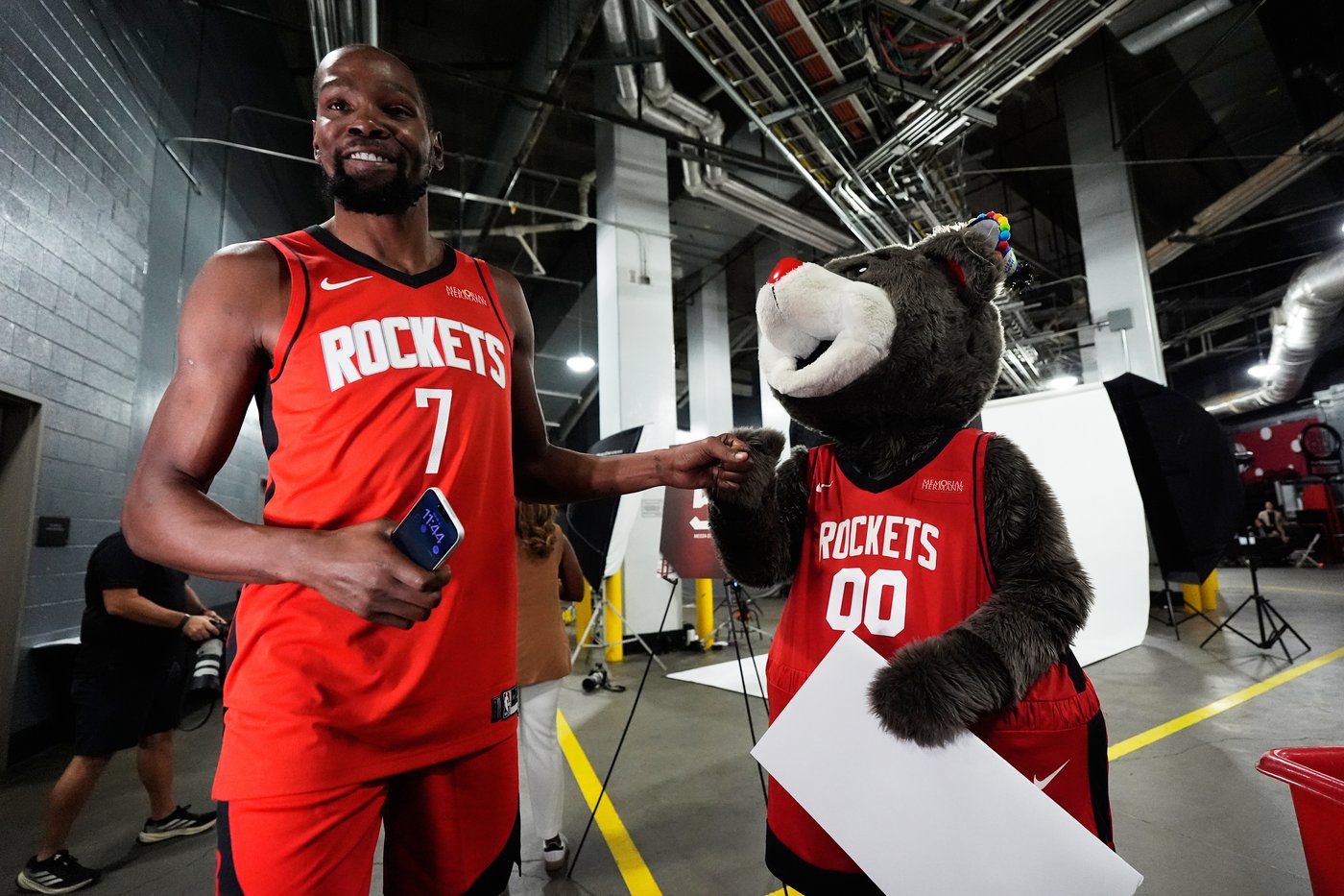 Durant excited to be playing in Texas again after blockbuster summer trade to Houston Rockets | iNFOnews.ca