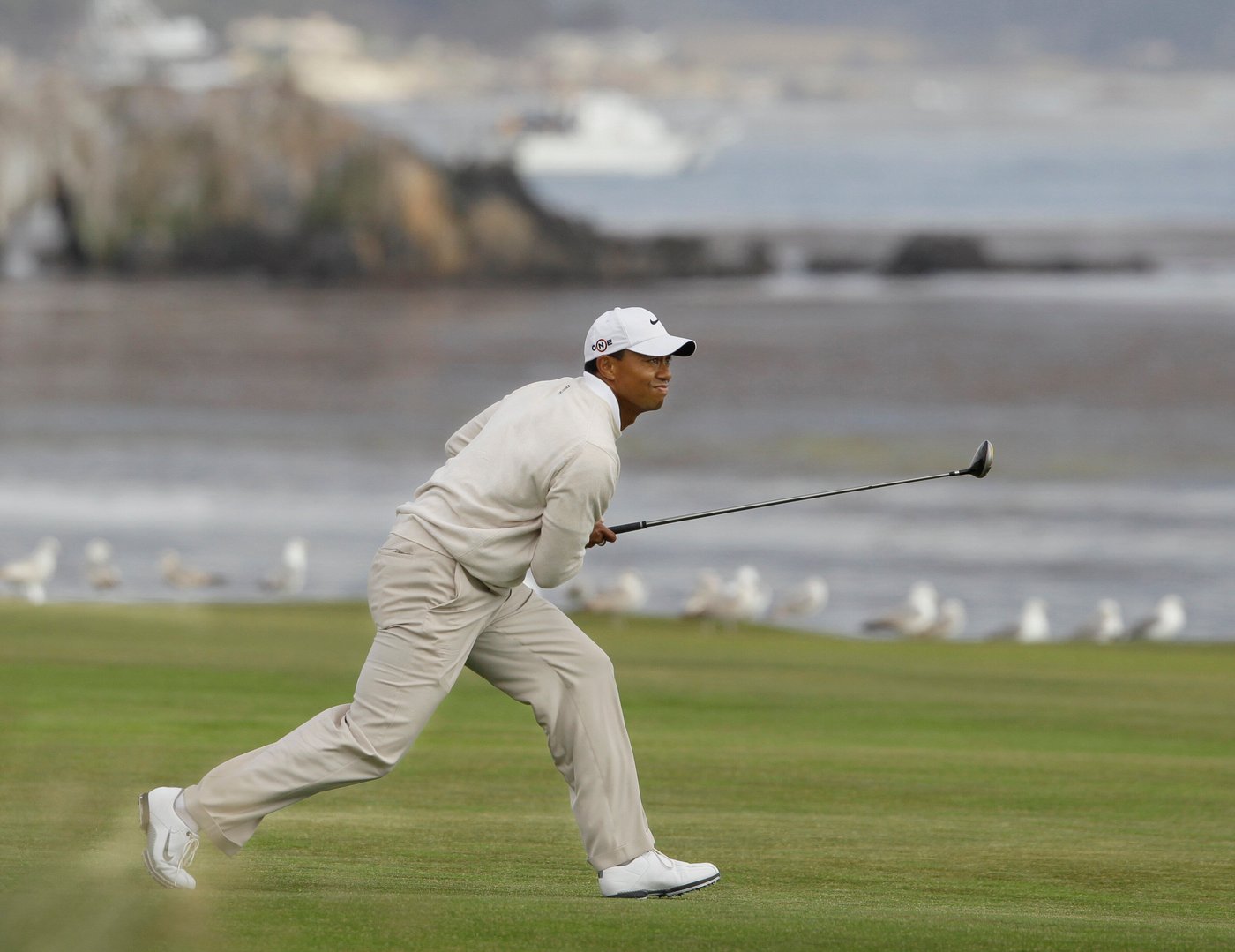 A look at Tiger Woods' life as he turns 50, in photos | iNFOnews.ca