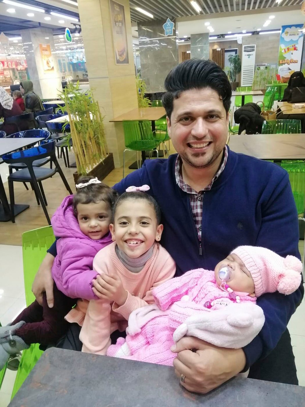 A mother stranded in Gaza City says she and her daughters are 'waiting to die' | iNFOnews.ca