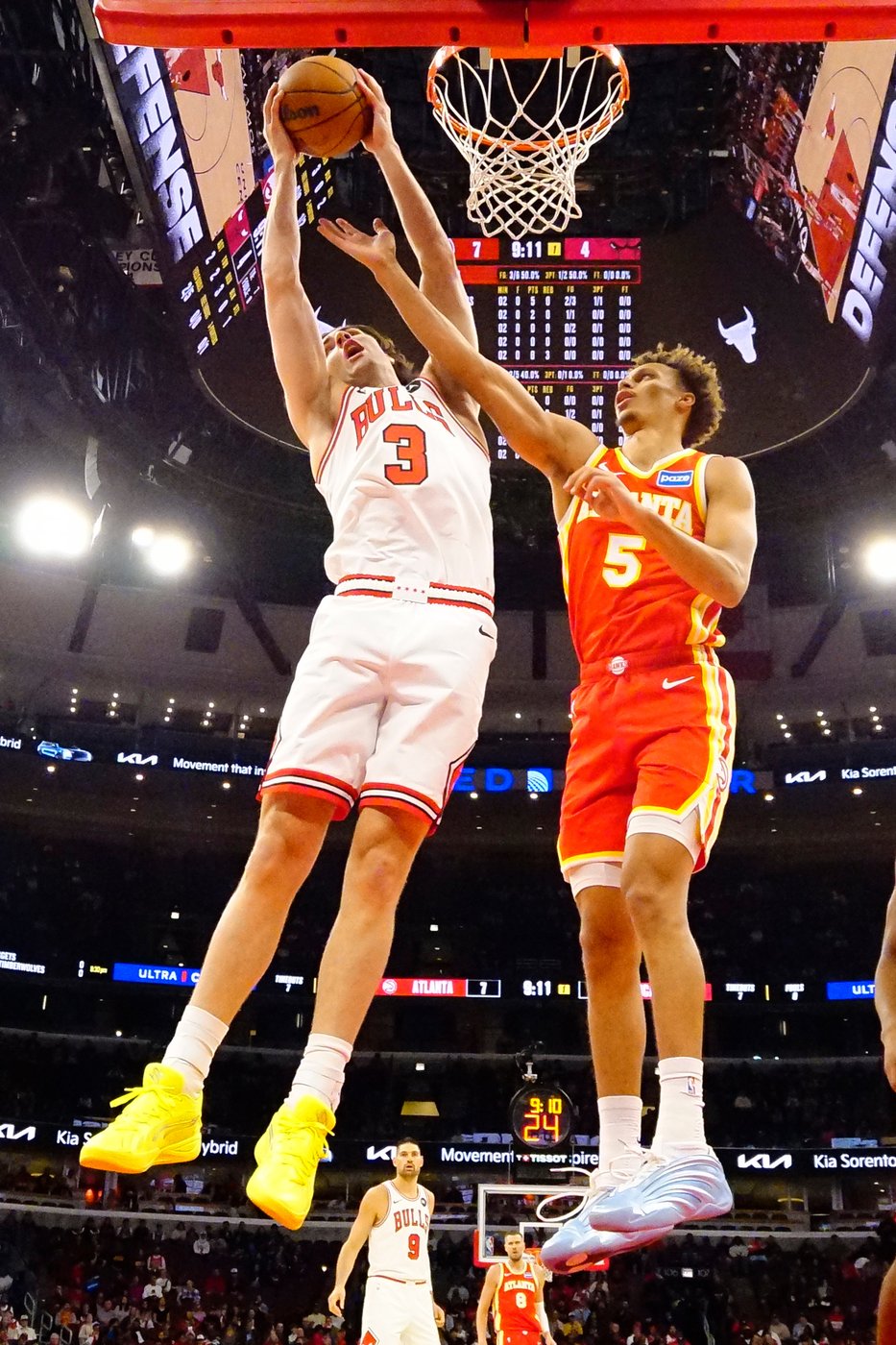 Dosunmu scores 21 points to lead Bulls to 128-123 win over Hawks | iNFOnews.ca Dosunmu scores 21 points to lead Bulls to 128-123 win over Hawks | iNFOnews.ca