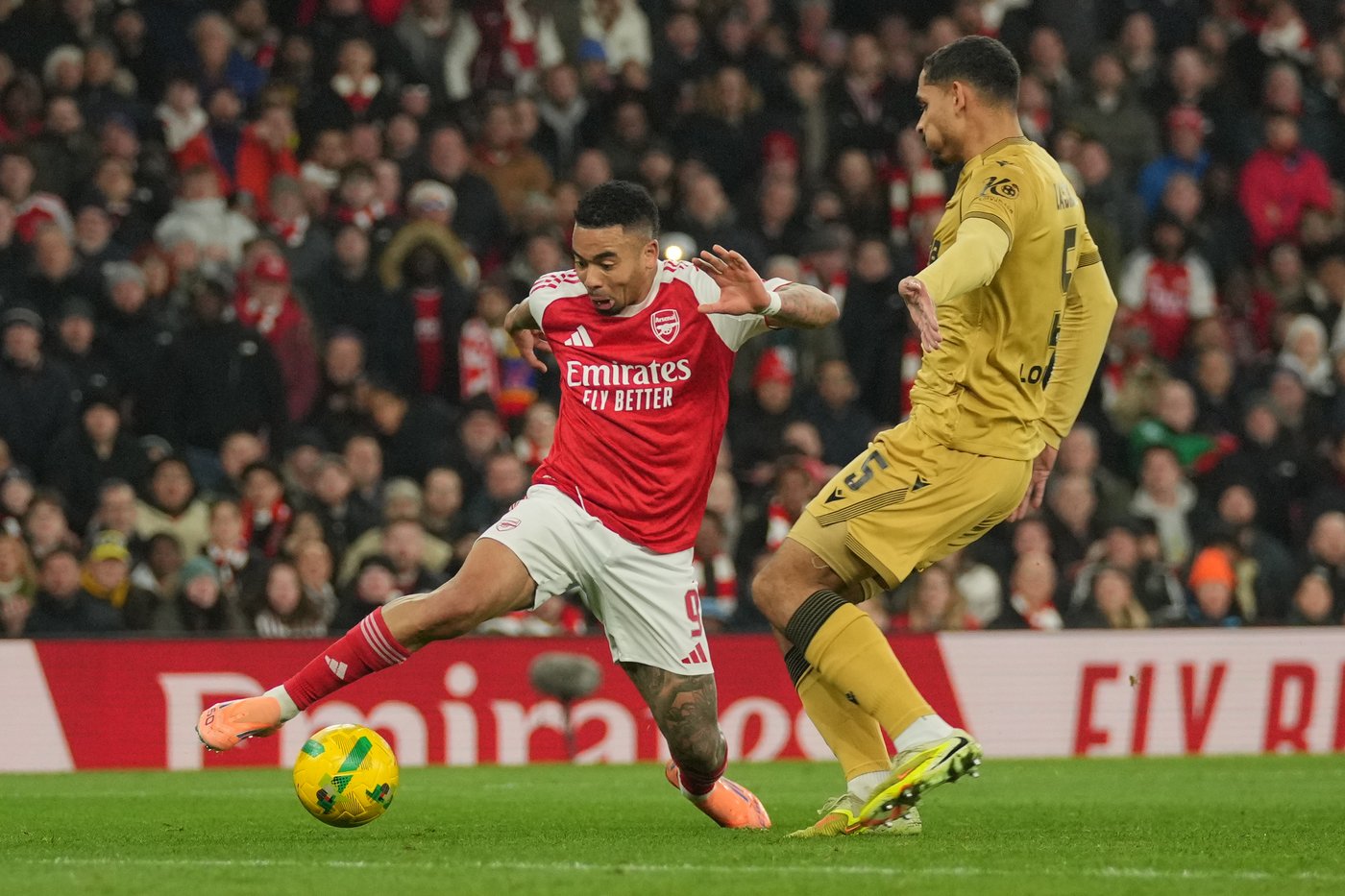 Arsenal beats Crystal Palace in penalty shootout to reach League Cup semifinals | iNFOnews.ca