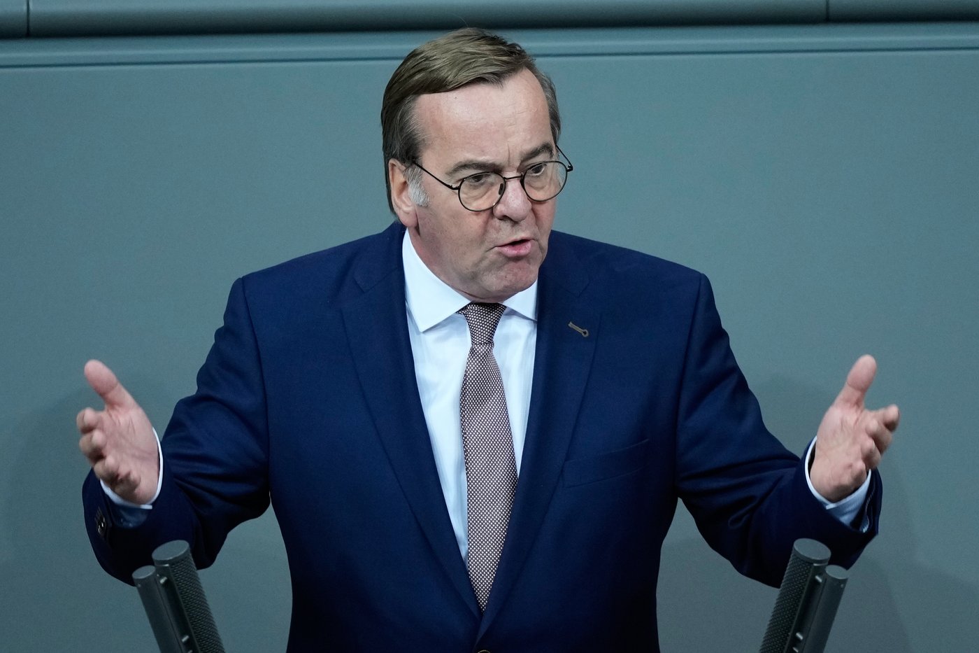 German lawmakers approve plan to attract more military recruits that stops short of conscription | iNFOnews.ca