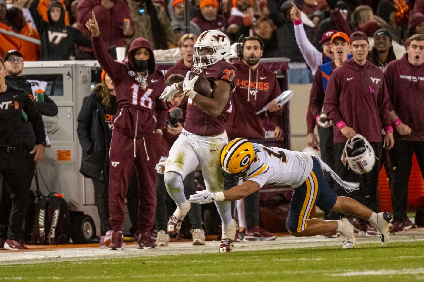 Kyron Drones leads Virginia Tech over California 42-34 in double OT | iNFOnews.ca