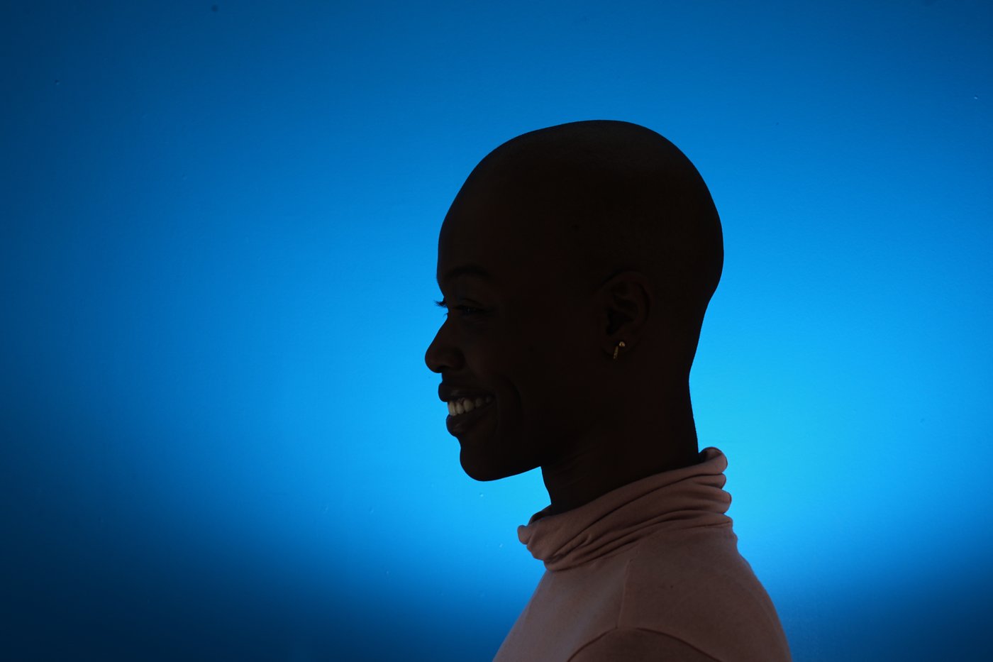 With confidence and support from each other, more women are redefining baldness as beautiful | iNFOnews.ca