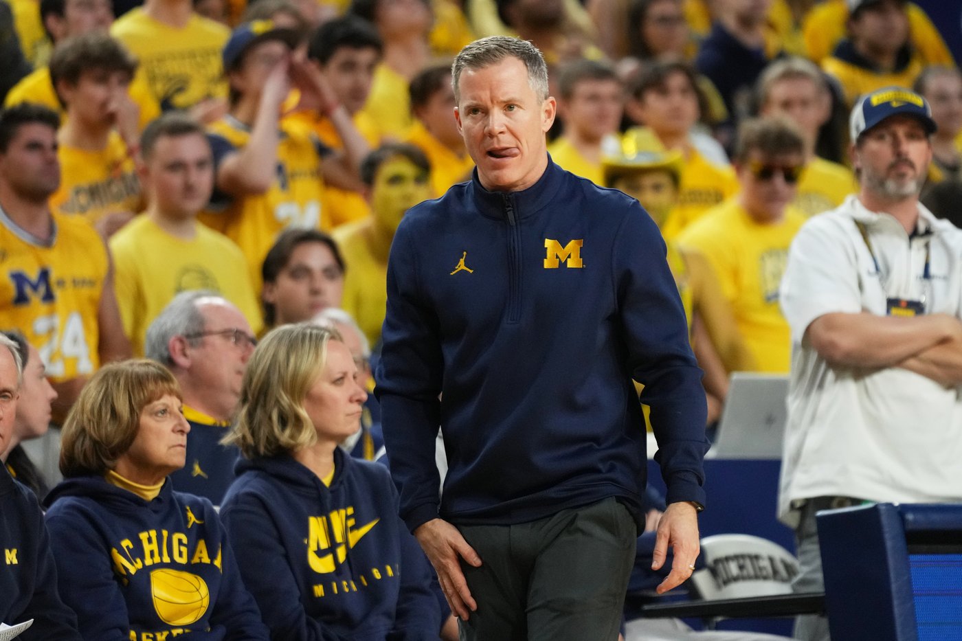 No. 2 Michigan routs Villanova 89-61, remaining unbeaten with 6th straight win by 25-plus points | iNFOnews.ca No. 2 Michigan routs Villanova 89-61, remaining unbeaten with 6th straight win by 25-plus points | iNFOnews.ca