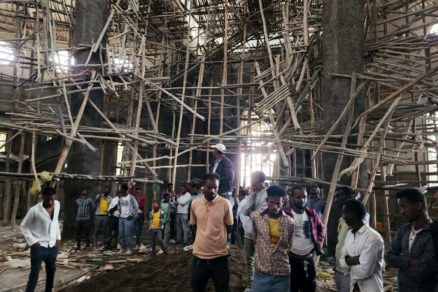 A collapse at a church under construction in Ethiopia kills at least 25 worshippers | iNFOnews.ca