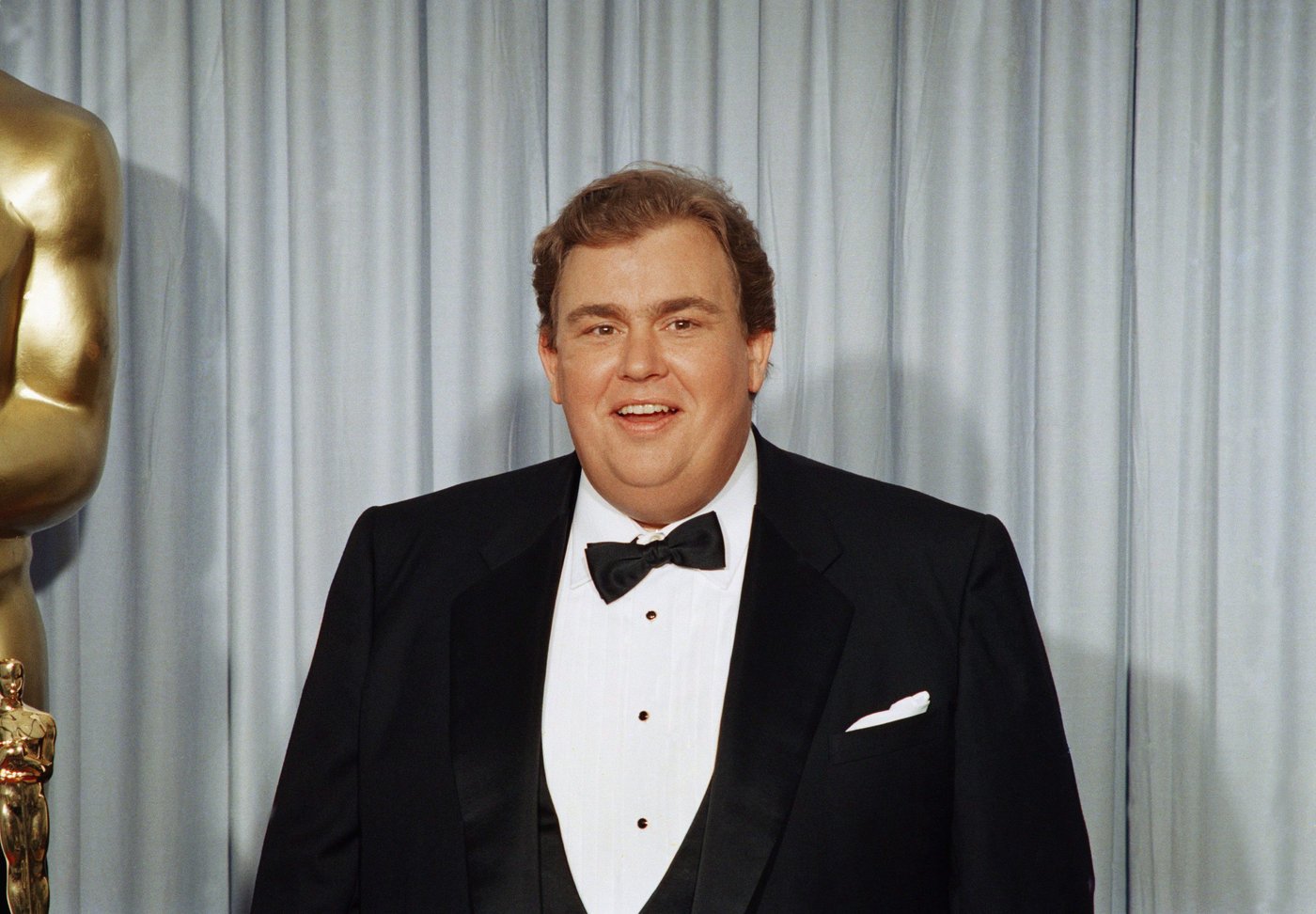 John Candy biography delves into battles Canadian comic faced away from cameras | iNFOnews.ca