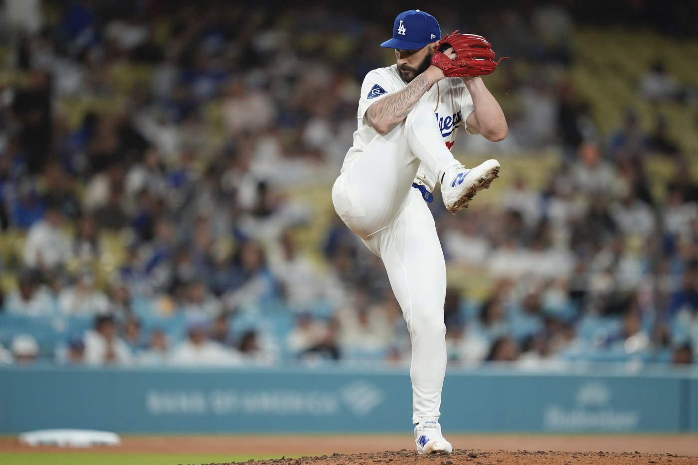 Dodgers' no-hit bid falls short in 9th but rally for 3-1 win over Rockies | iNFOnews.ca