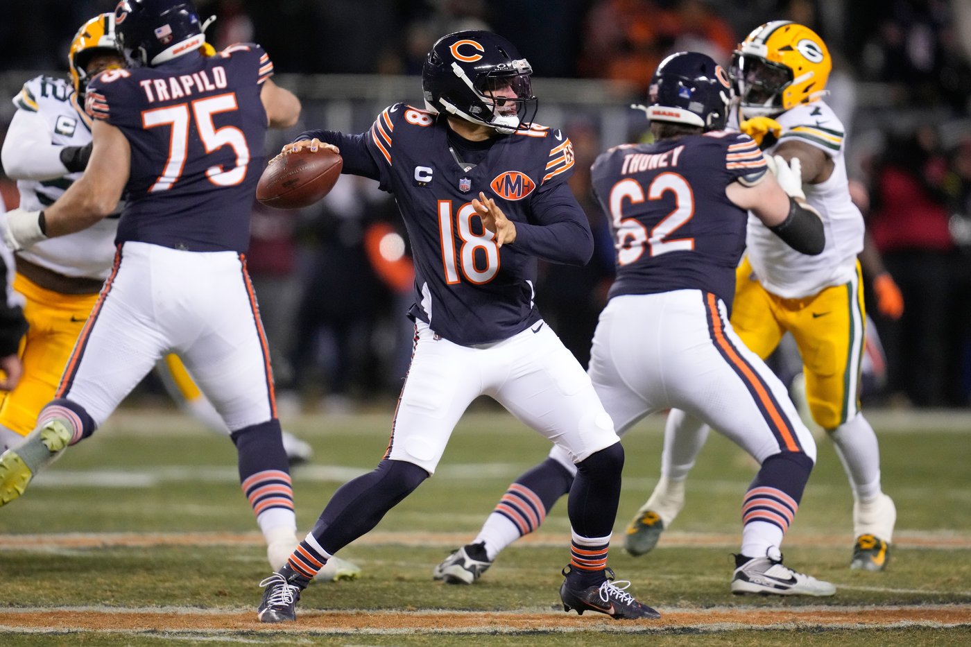 Bears stun Packers 22-16 with improbable rally as Williams finds Moore for winning score in OT | iNFOnews.ca