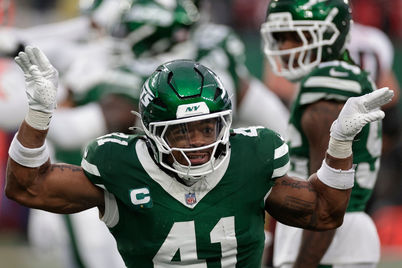 Top photos from Week 13 of the NFL season | iNFOnews.ca