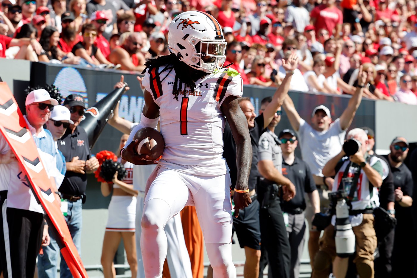 Bailey throws for four TDs as N.C. State rolls past Campbell 56-10 | iNFOnews.ca