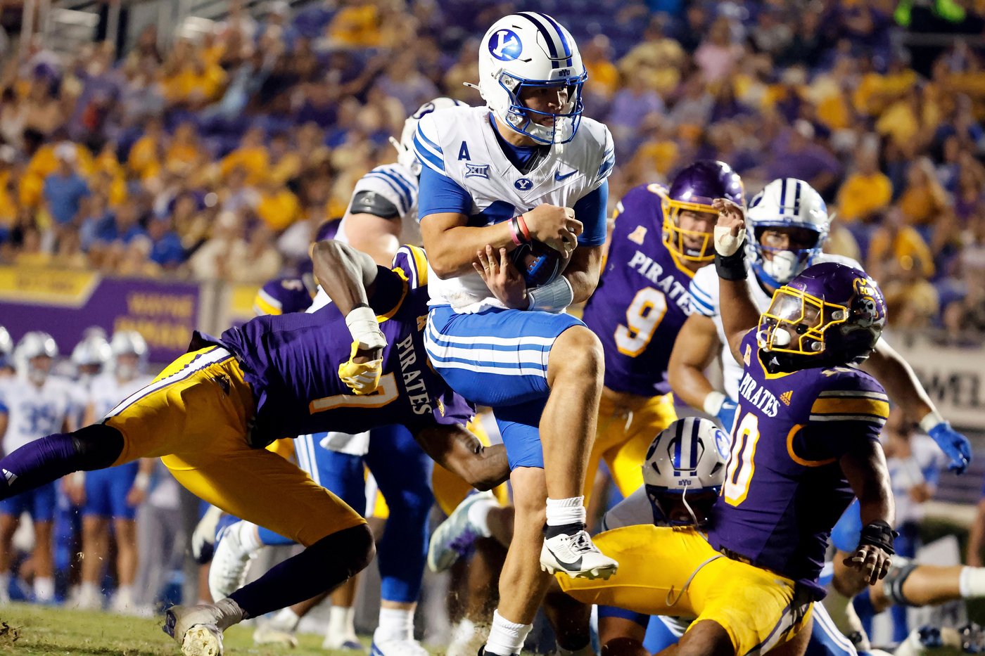 Texas Tech LB who wanted to be a QB and BYU freshman QB wearing No. 47 face off in top-10 matchup | iNFOnews.ca Texas Tech LB who wanted to be a QB and BYU freshman QB wearing No. 47 face off in top-10 matchup | iNFOnews.ca