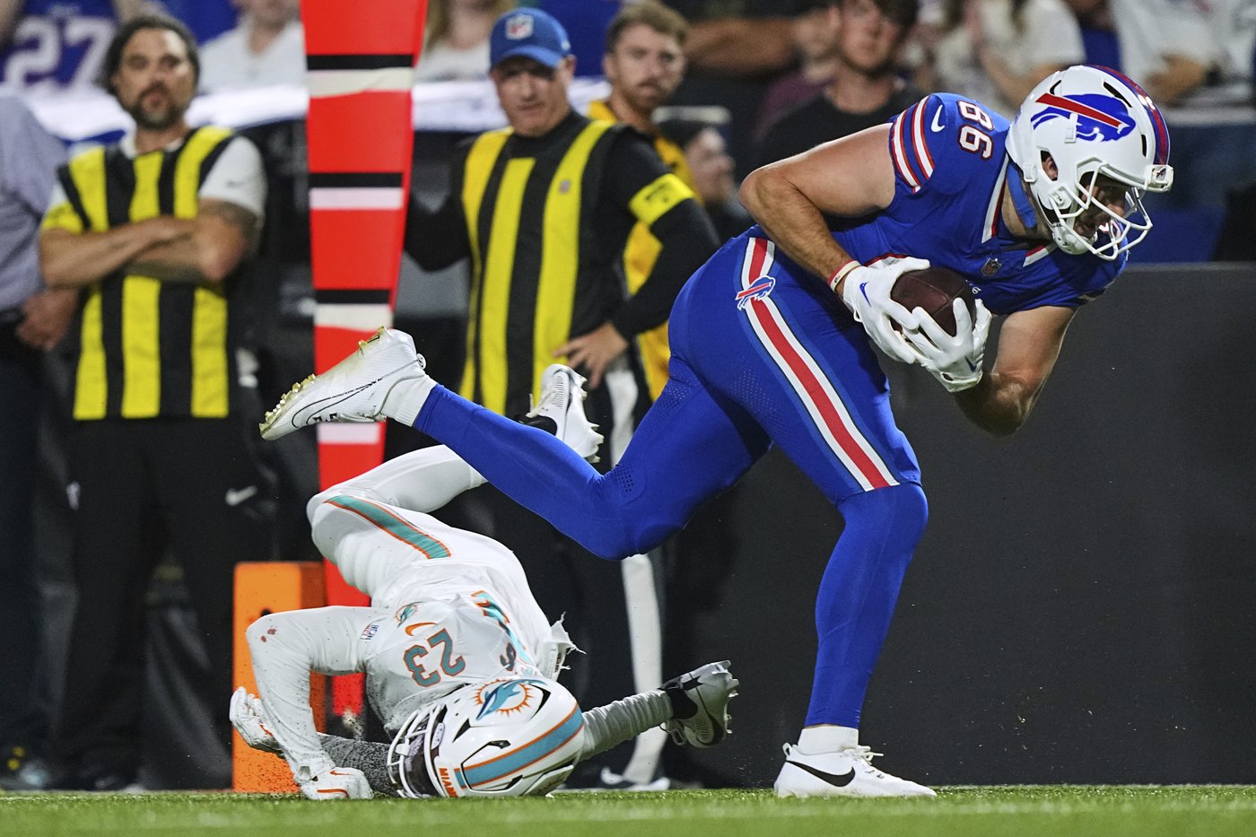 Dolphins' struggling defense hoping for improved physicality in Monday night matchup with Jets | iNFOnews.ca