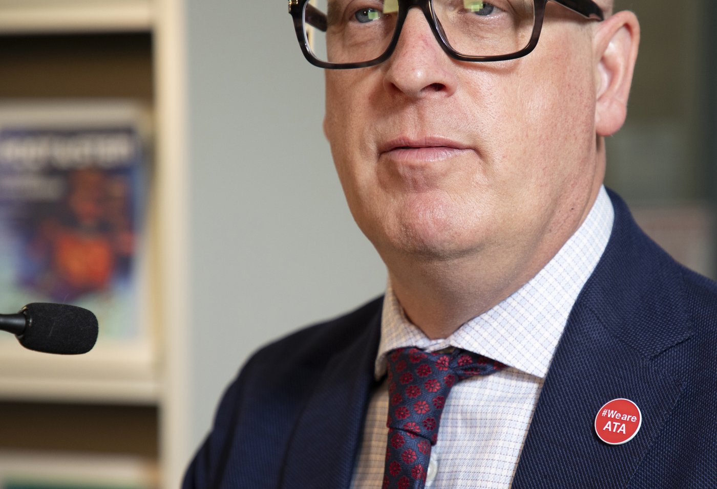 Alberta teachers say strike aims to fix crisis, Smith says province wants to bargain | iNFOnews.ca