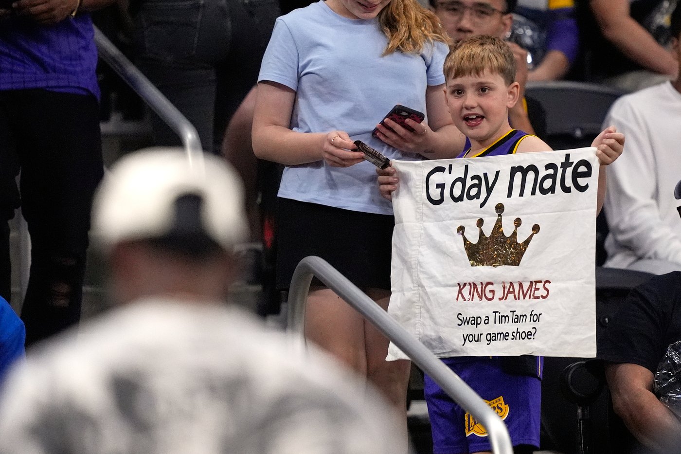 NBA memo targets fan behavior, reminding teams to address unruly acts proactively | iNFOnews.ca NBA memo targets fan behavior, reminding teams to address unruly acts proactively | iNFOnews.ca