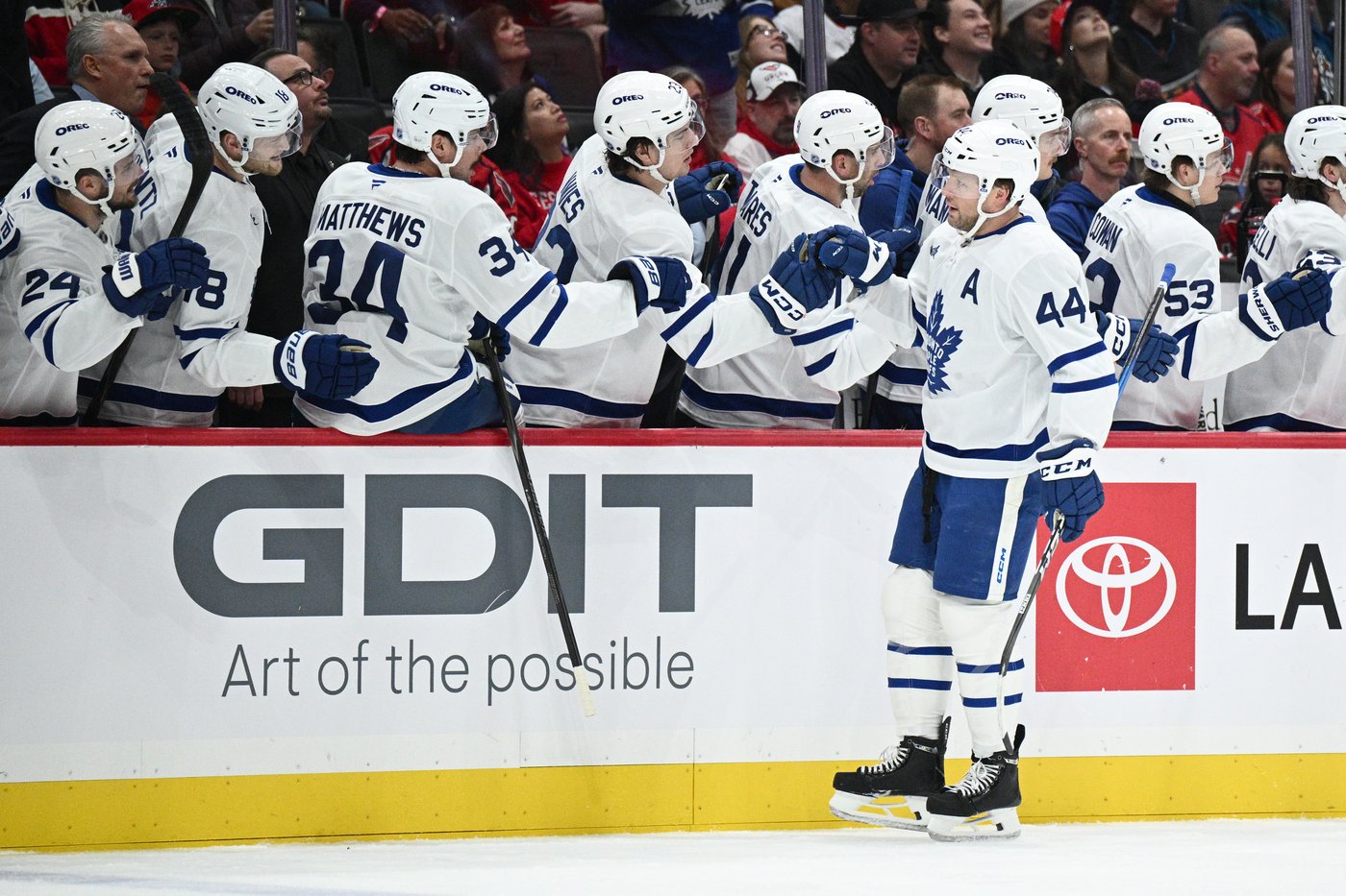 Jakob Chychrun scores as the Capitals rally past the Maple Leafs 4-2 | iNFOnews.ca