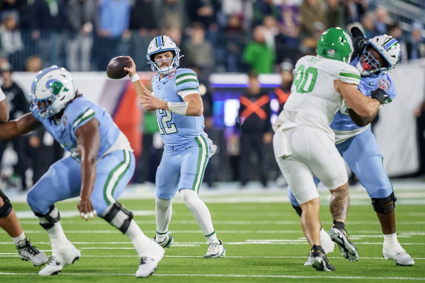 Tulane tops North Texas 34-21 in American Conference title game for a likely CFP bid | iNFOnews.ca