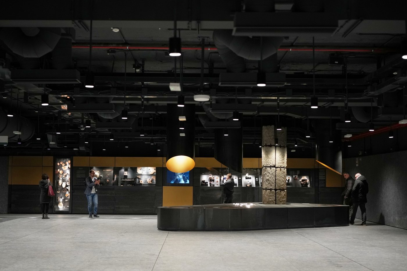 Rome opens long-awaited Colosseum subway station, with displays of unearthed artifacts | iNFOnews.ca