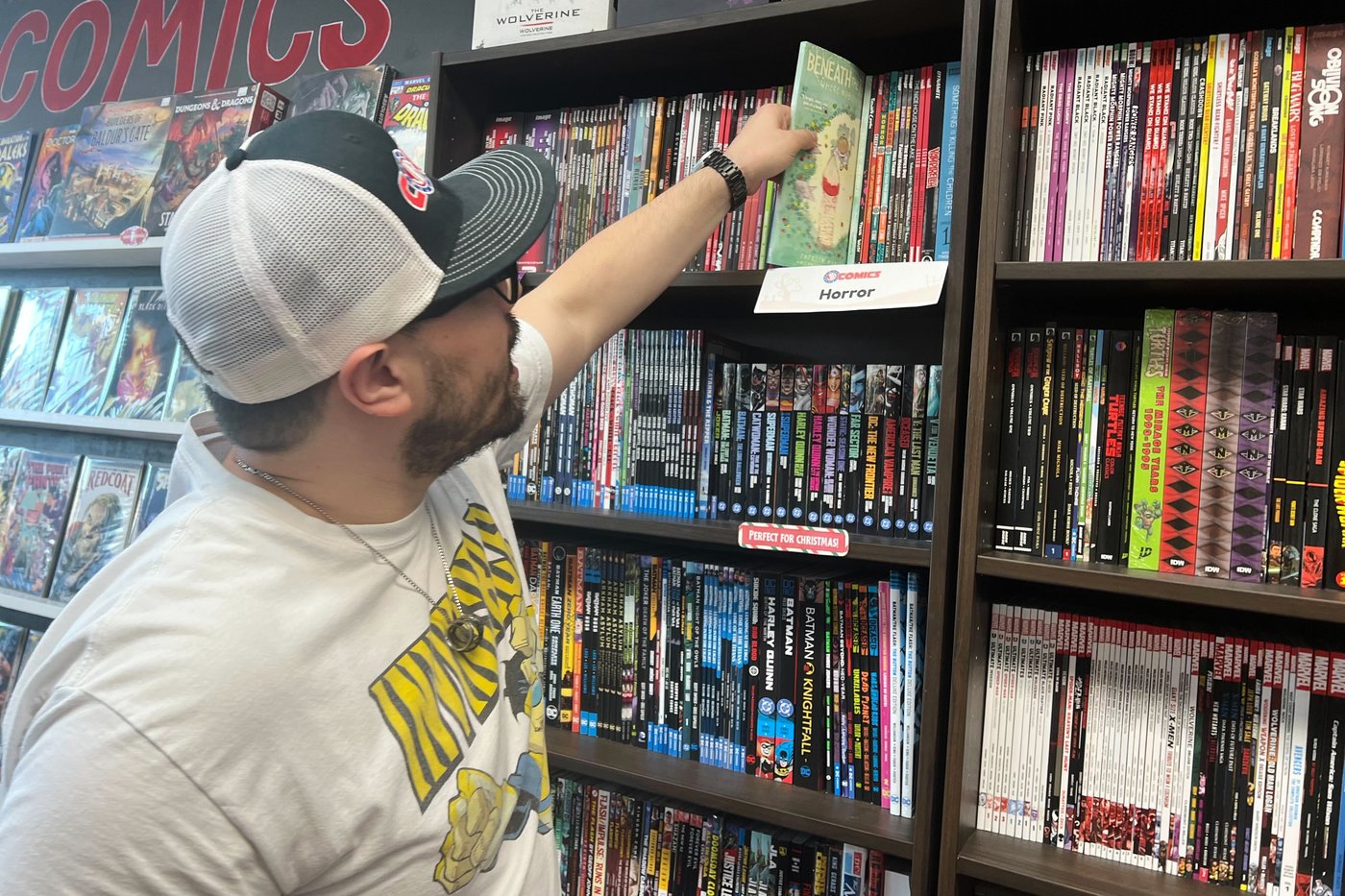 On paper, a California city bans the sale of comic books to kids. Officials want to change that | iNFOnews.ca