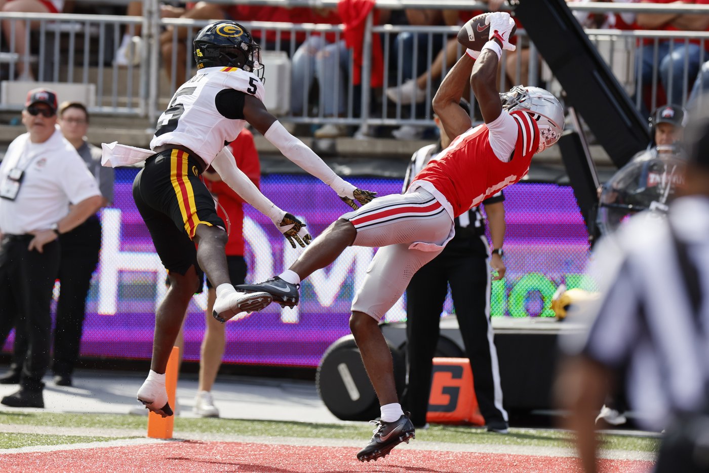 Julian Sayin sets completions mark and No. 1 Ohio State rolls past Grambling State 70-0 | iNFOnews.ca Julian Sayin sets completions mark and No. 1 Ohio State rolls past Grambling State 70-0 | iNFOnews.ca