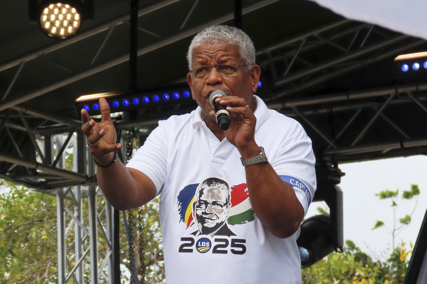 Voters in Seychelles worry about a drug crisis, environmental challenges and sovereignty issues | iNFOnews.ca