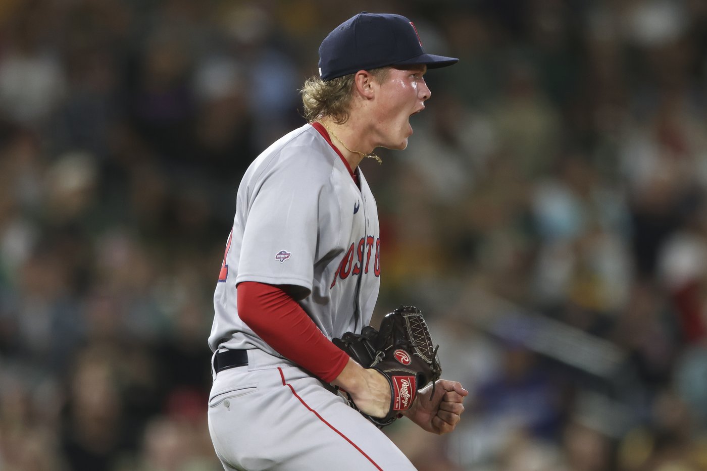 Early strikes out 11, tying Red Sox record for debut, as Boston tops A's 6-0 to close on Yankees | iNFOnews.ca Early strikes out 11, tying Red Sox record for debut, as Boston tops A's 6-0 to close on Yankees | iNFOnews.ca