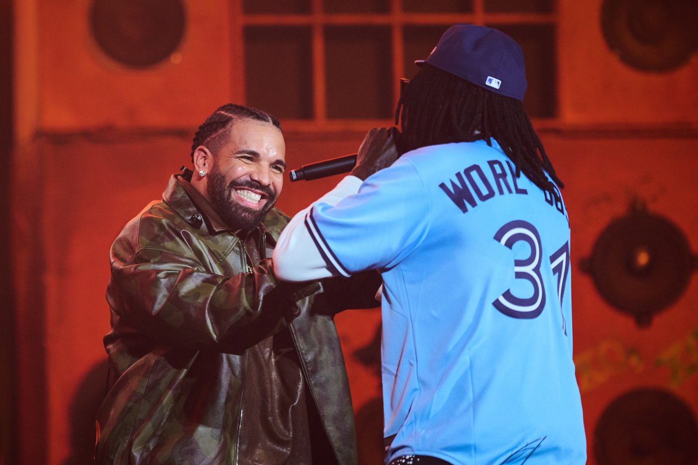 Drake surprises fans at dancehall star Vybz Kartel's historic first Canadian show | iNFOnews.ca Drake surprises fans at dancehall star Vybz Kartel's historic first Canadian show | iNFOnews.ca